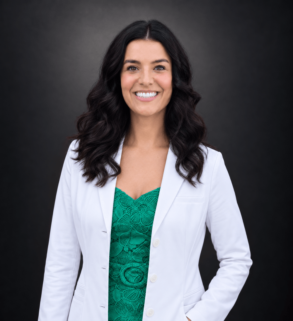 Dr._Chloe_Geraldes Dr. Chloe Geraldes | Chiropractor | Evolve Chiropractic and Wellness | Downtown Calgary
